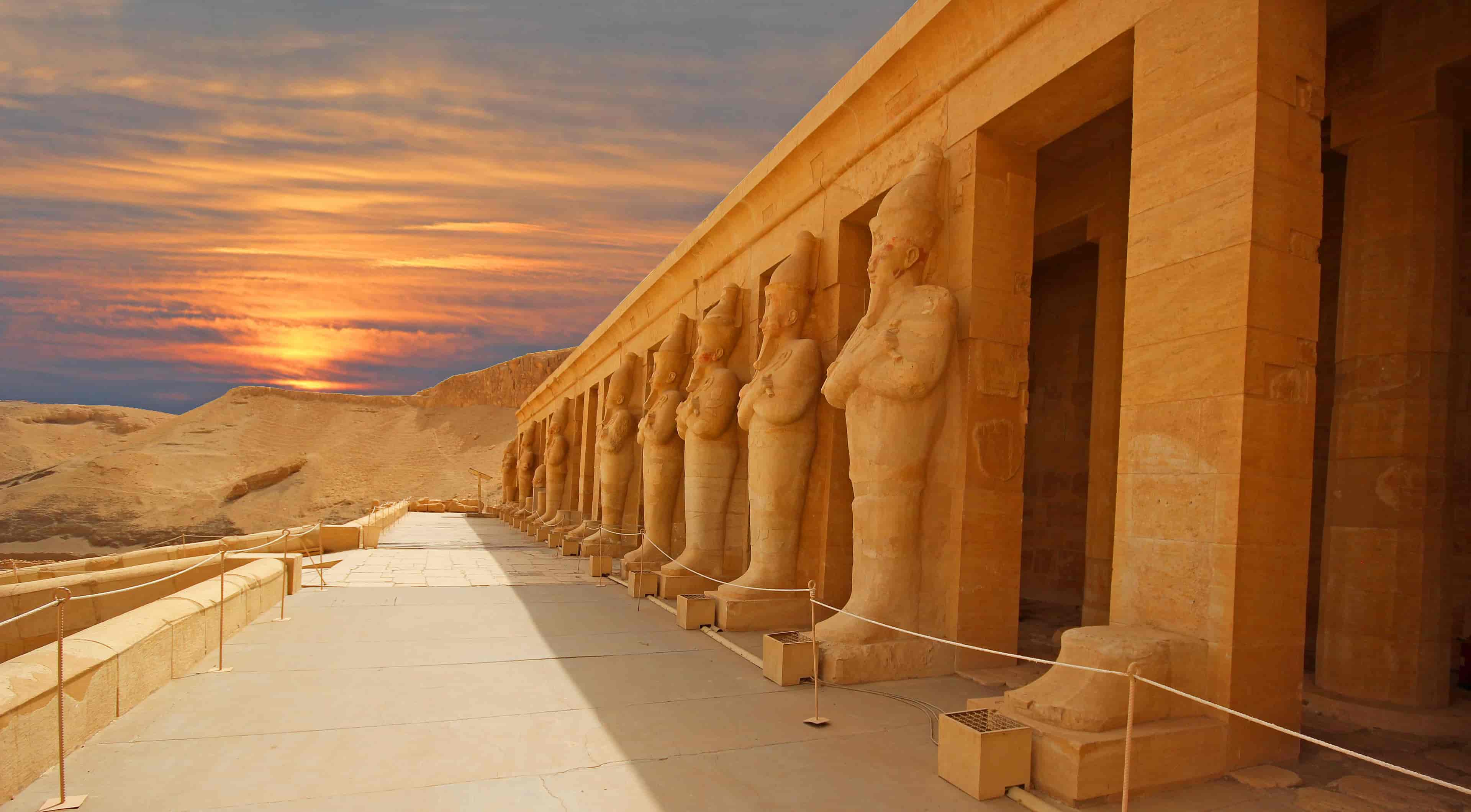 Book 10 Night Cruises To Egypt And Red Sea Online And Save