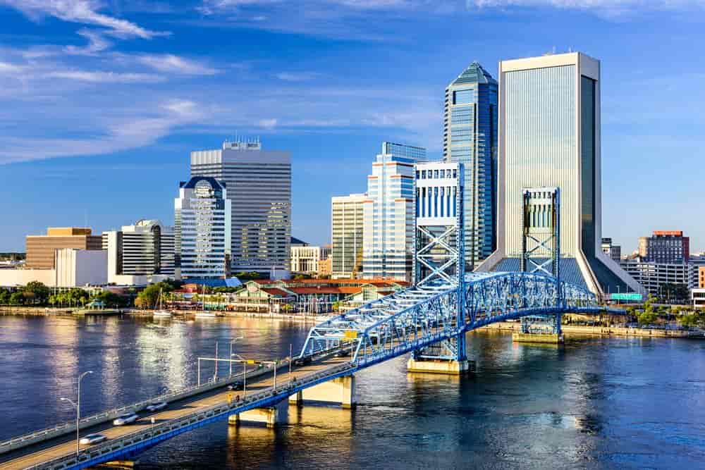 Book cruises from Jacksonville, Florida with Carnival online and save