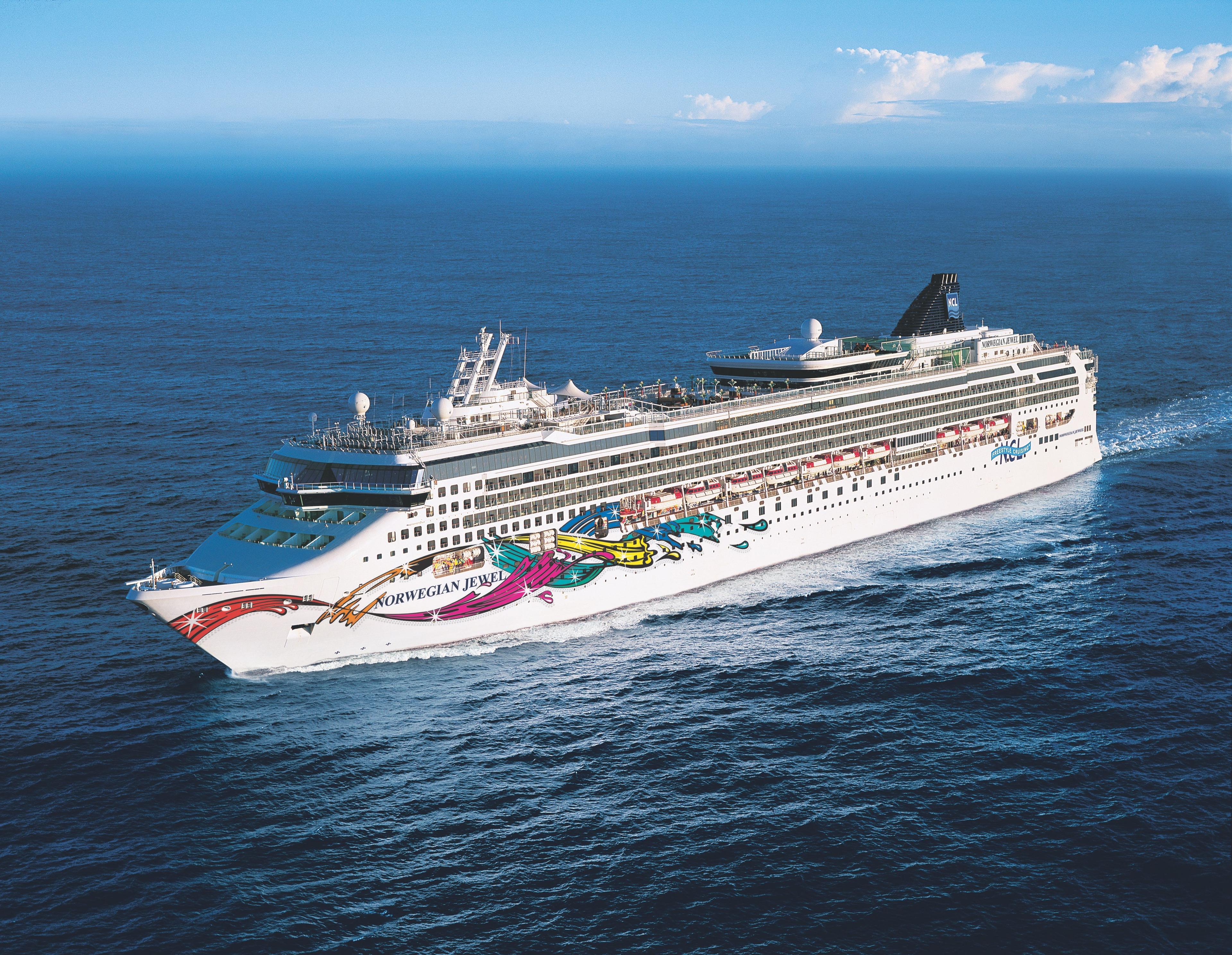 Norwegian Jewel Begins Philadelphia Cruises to Bermuda in 2026 preview image