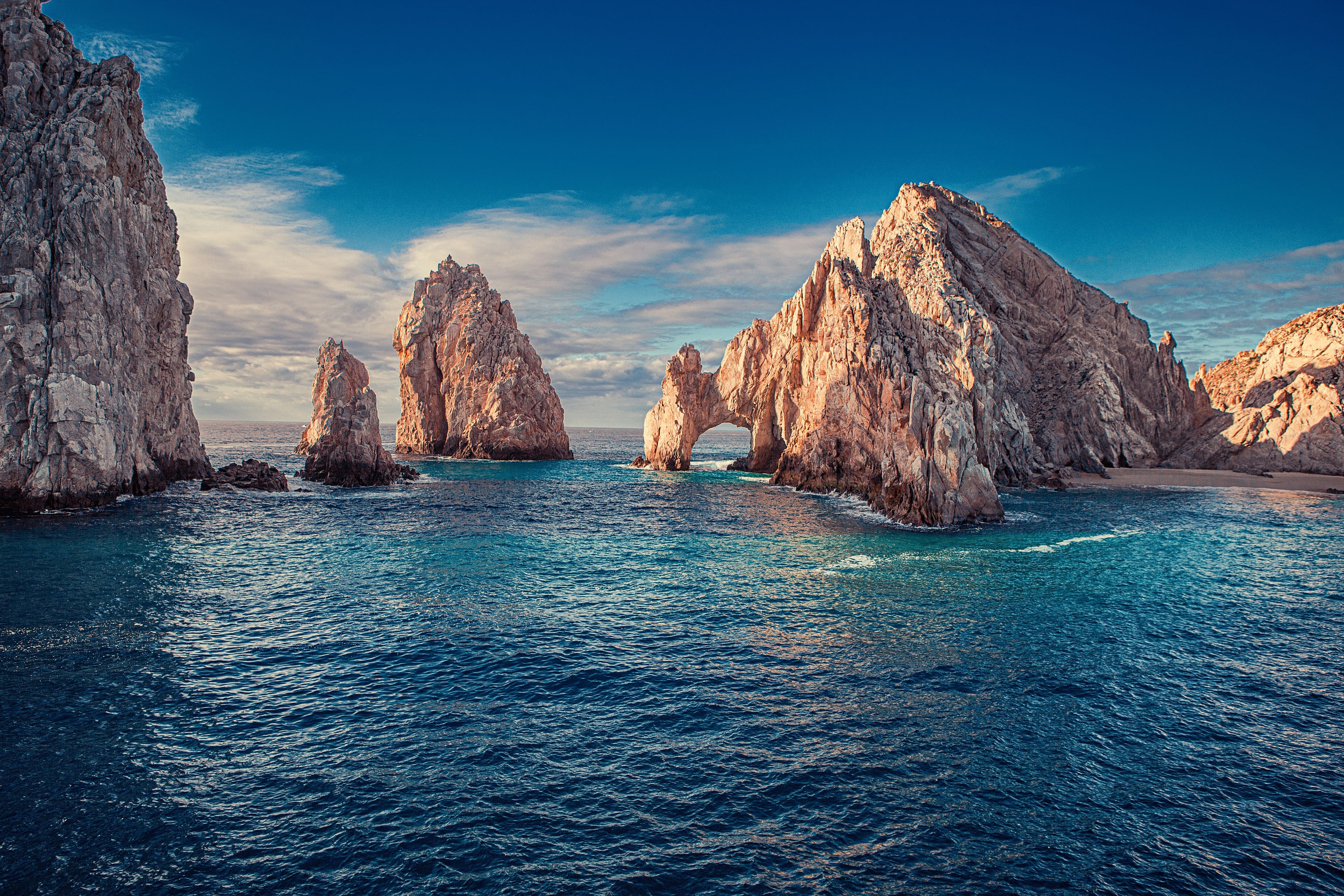 Book cruises to Mexico with Carnival Online and Save